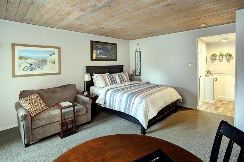 Lanai At The Cove Aparthotel Сийсайд Екстериор снимка