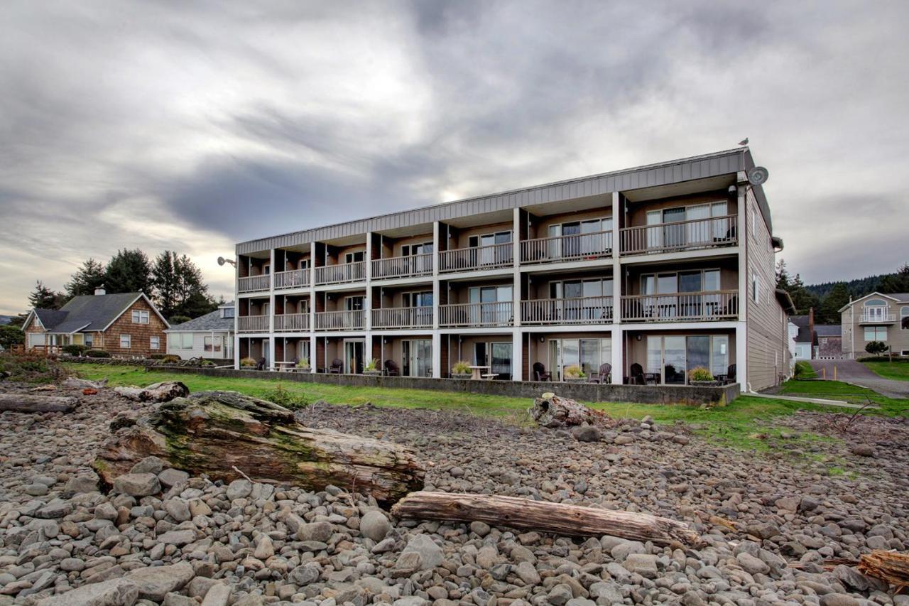 Lanai At The Cove Aparthotel Сийсайд Екстериор снимка